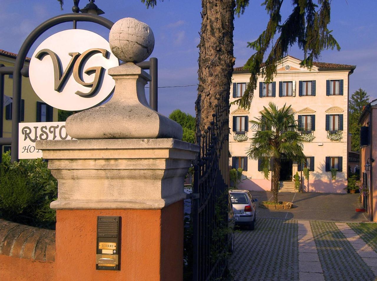 Villa Goetzen Доло Екстер'єр фото